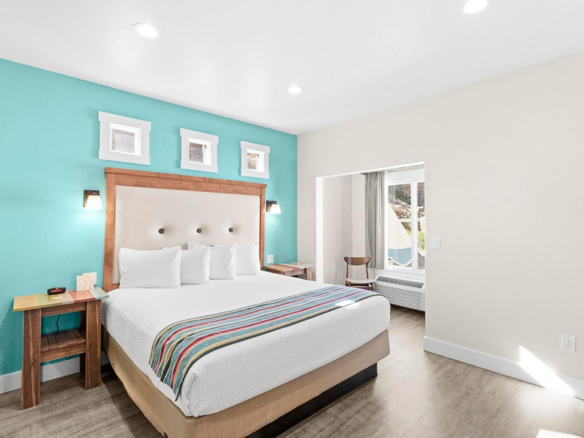 Bluff Dwellings Resort Bagian luar foto