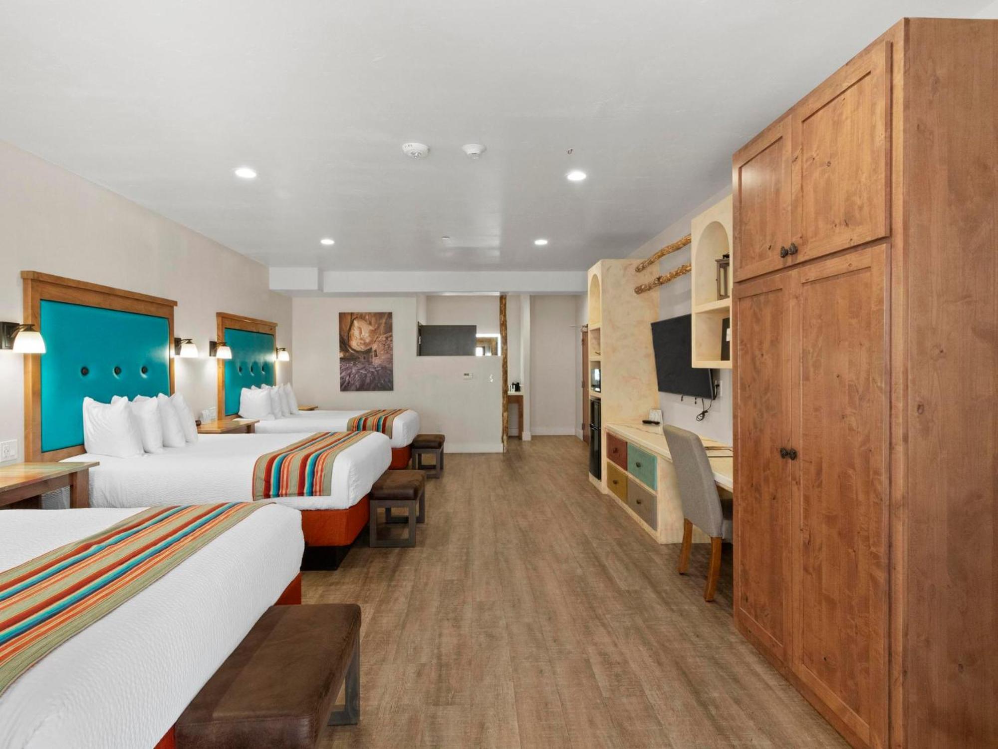 Bluff Dwellings Resort Bagian luar foto