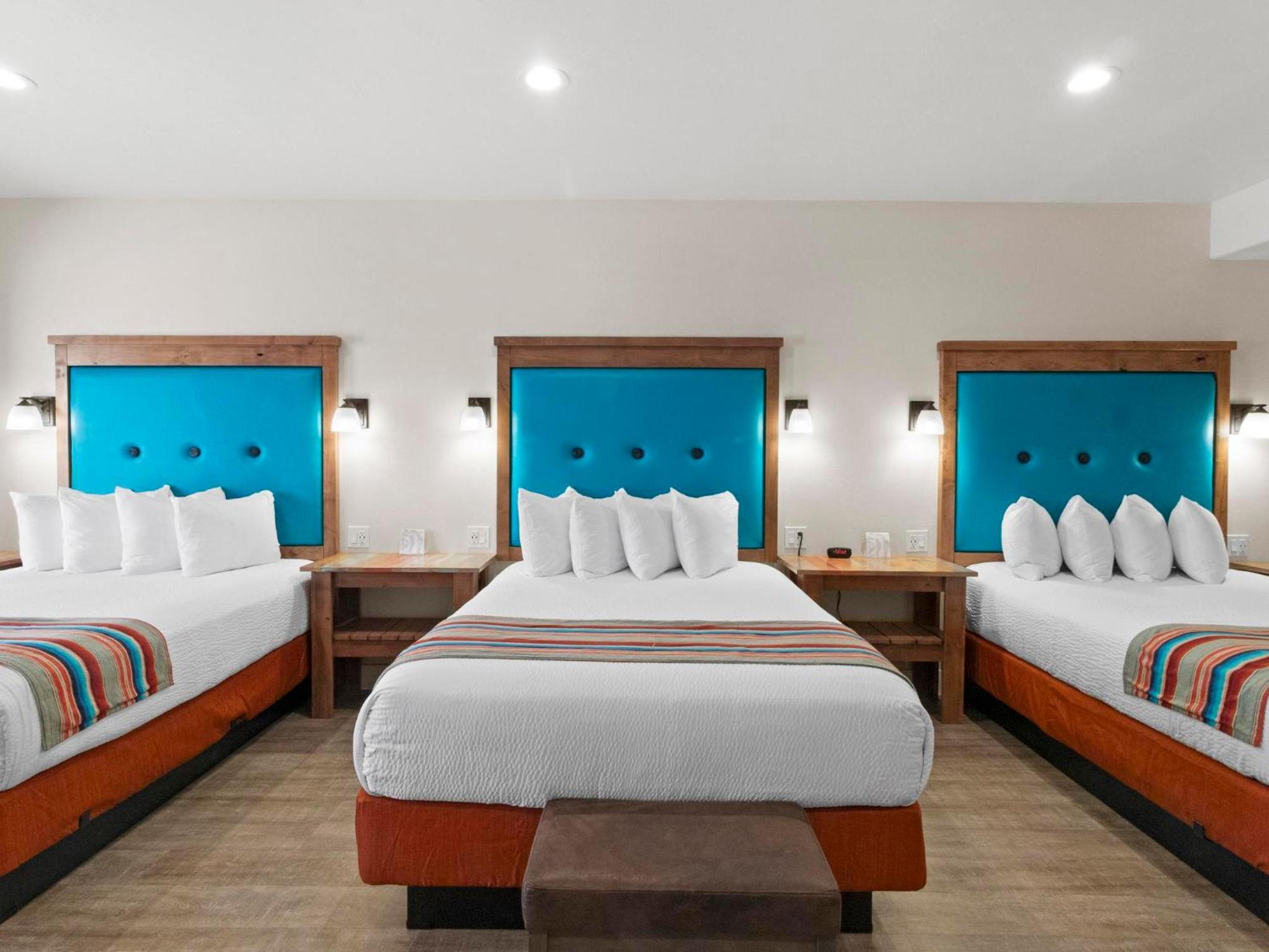 Bluff Dwellings Resort Bagian luar foto