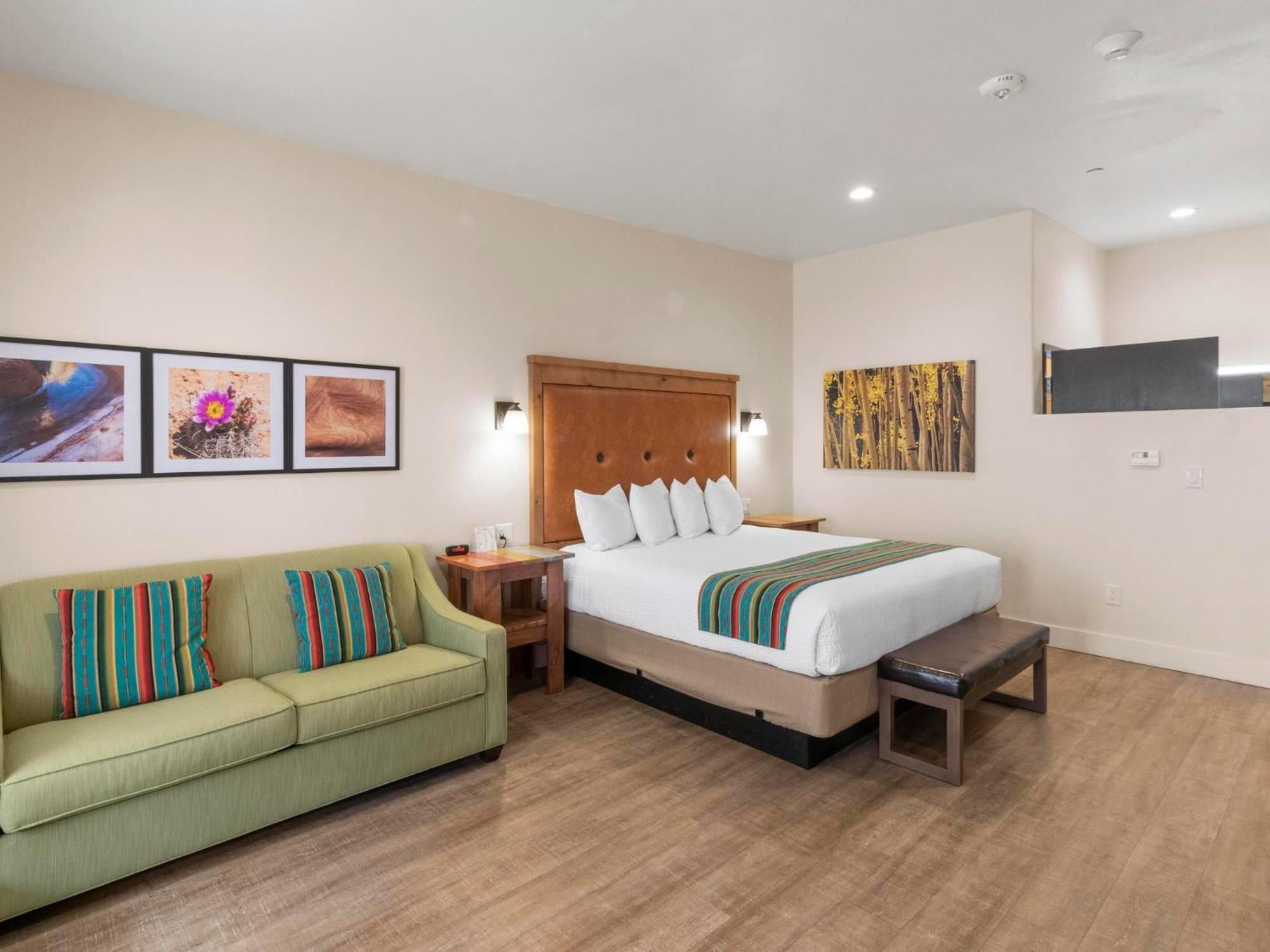 Bluff Dwellings Resort Bagian luar foto