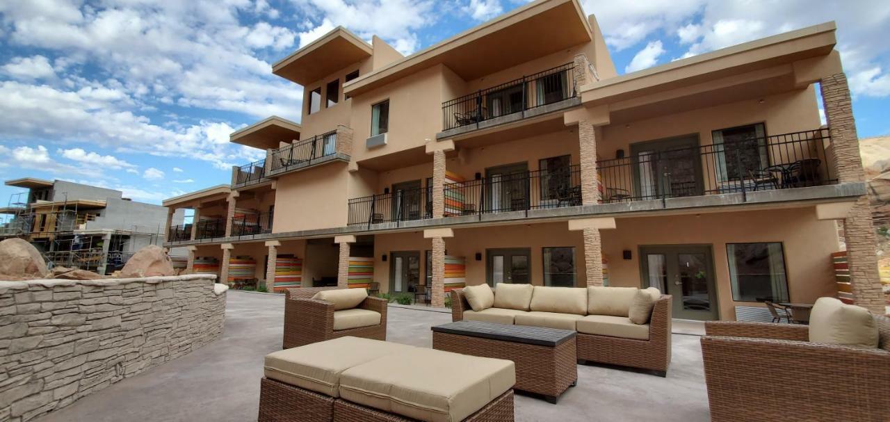 Bluff Dwellings Resort Bagian luar foto